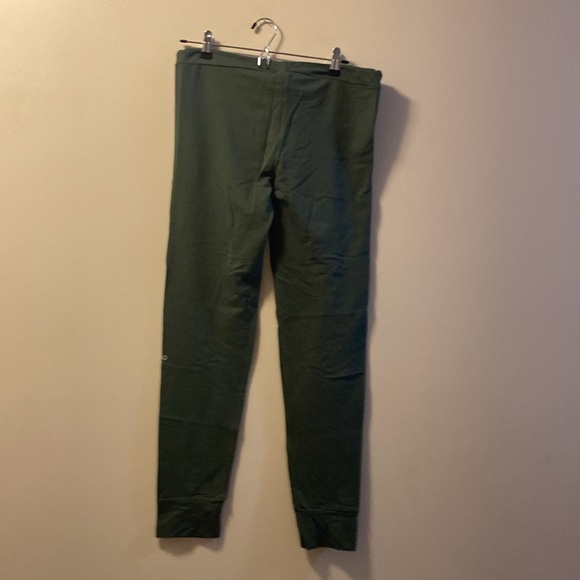 Alo Joggers - Picture 2 of 4